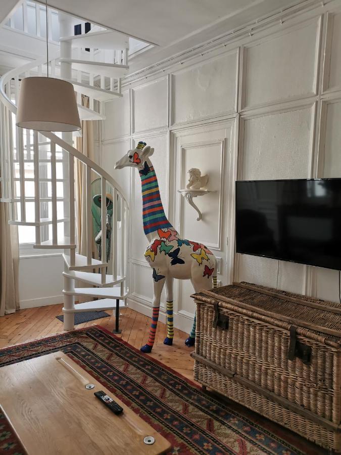 Les Papillons De St Leonard Apartment Honfleur Exterior photo